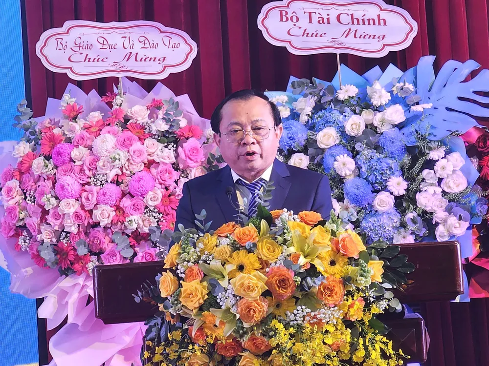 Thanh_lap_phan_hieu_Hoc_vien_tai_chinh_tai_TPHCM_3.jpg