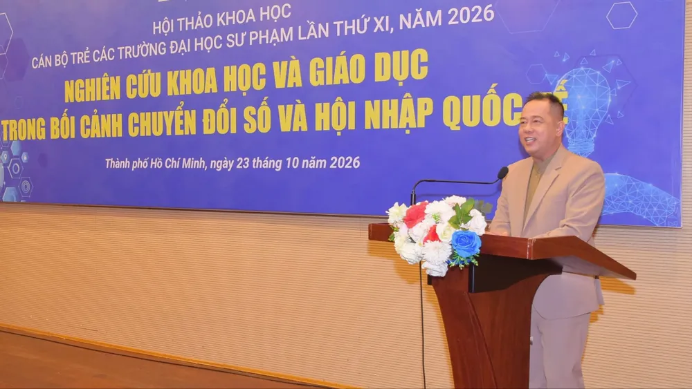 GS-TS Huỳnh Văn Sơn phát biểu khai mạc hội thảo. Ảnh: CÔNG CHƯƠNG
