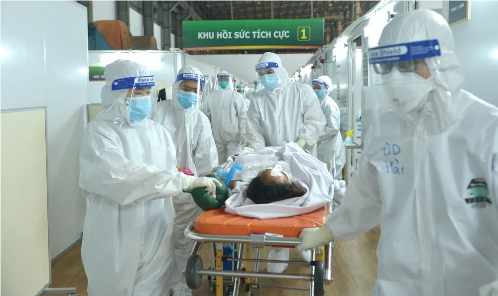 Quan tâm, ủng hộ, yêu thương lực lượng y tế, tuyến đầu chống dịch ảnh 9