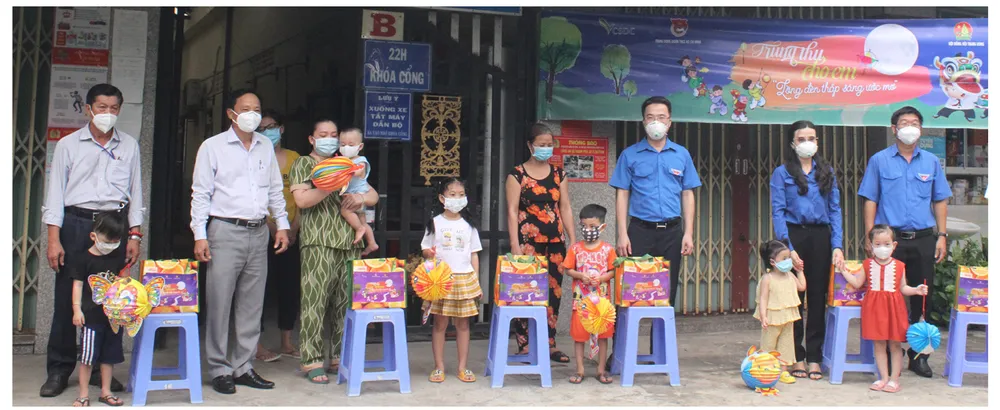 Đêm trăng đặc biệt ảnh 16