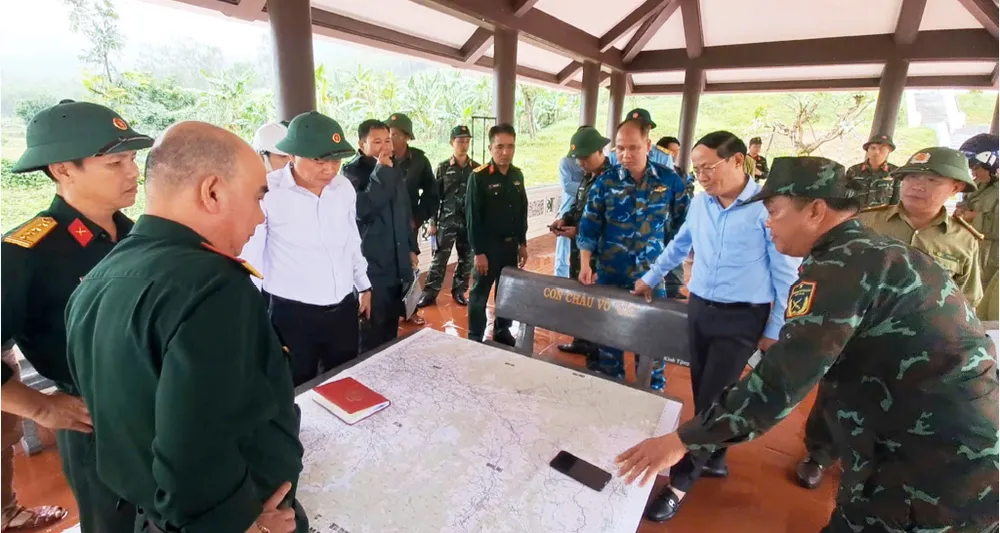 May bay quan su Yak-130-4.jpg