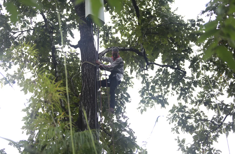 May bay Yak-130-25.jpg