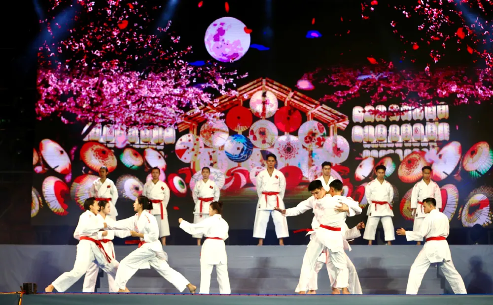 Xuan The thao -su kien TT-8.jpg