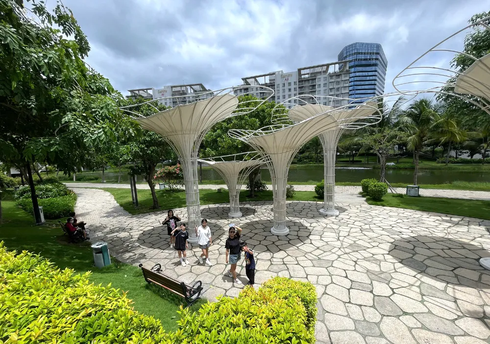 TPHCM tu qua khu hao hung-h-4.jpg