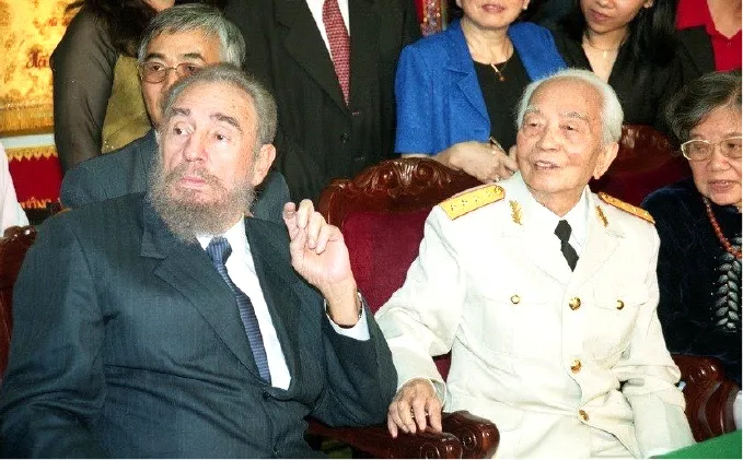 100 nam ngay sinh Lanh tu Fidel Castro-bai 2-stit-2-hinh-6.jpg