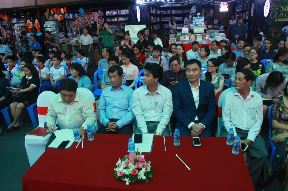 Đường sách TP Hồ Chí Minh mừng đón tuổi lên 3 ảnh 1