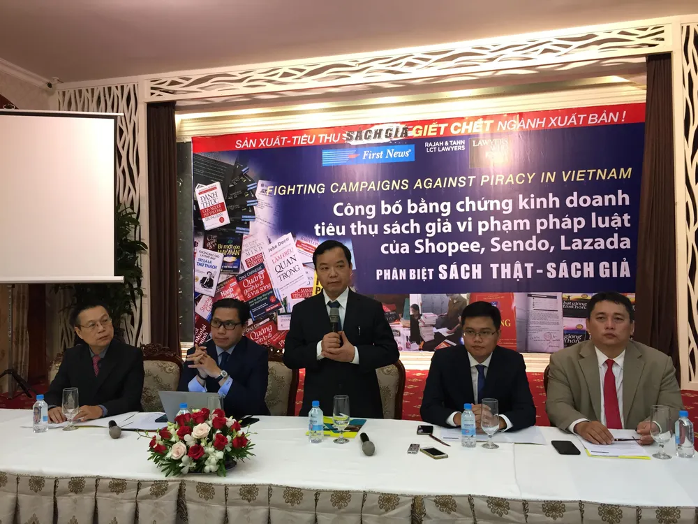 Sách lậu, sách giả tiếp tục lộng hành ảnh 2