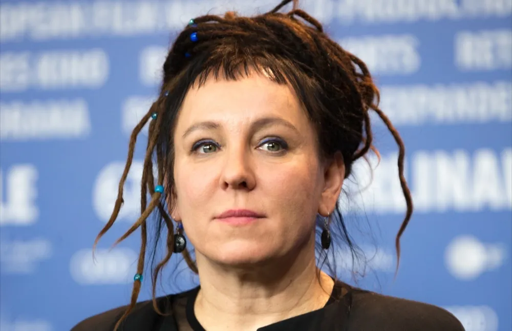 Giải Nobel Văn học 2018 và 2019 đã có chủ ảnh 2