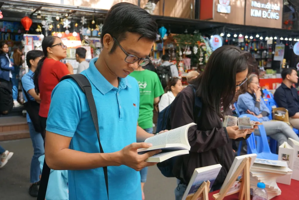 Theo dấu chân hoa để có giấc mơ xanh ảnh 3