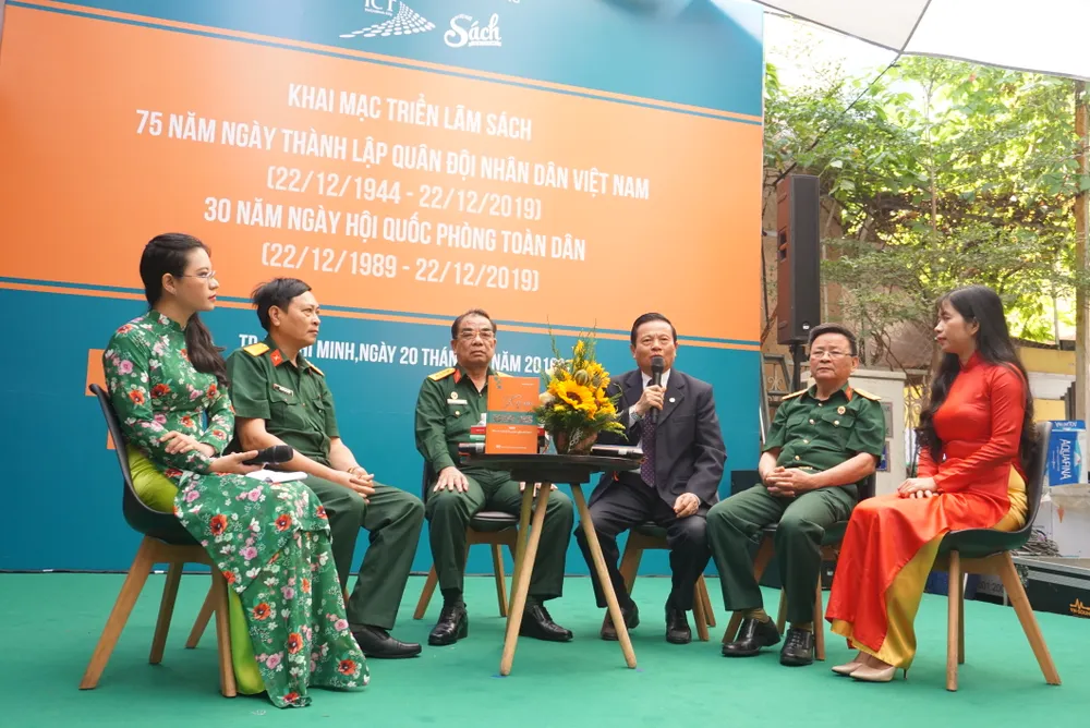 Nhiều hoạt động hướng về người lính tại Đường sách TPHCM ảnh 2