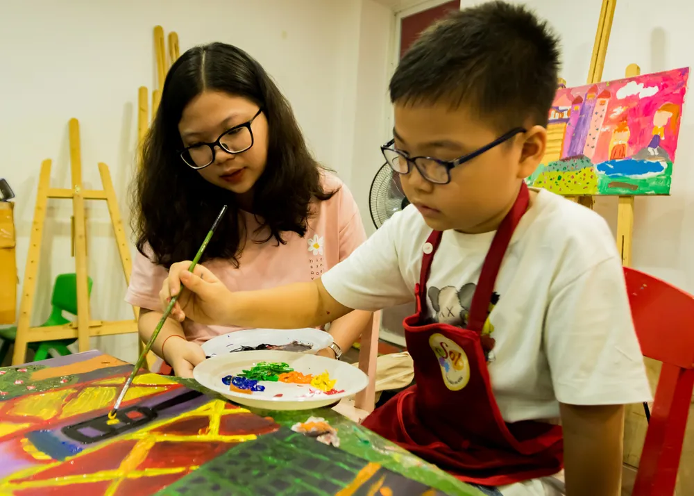 Triển lãm và đấu giá tranh “Vẽ lên cổ tích” lần thứ 5 ảnh 3