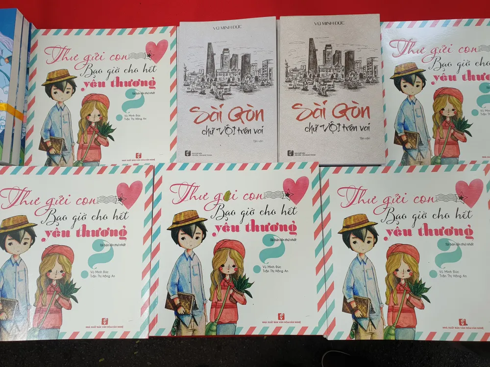 Yêu thương con qua những lá thư ảnh 1