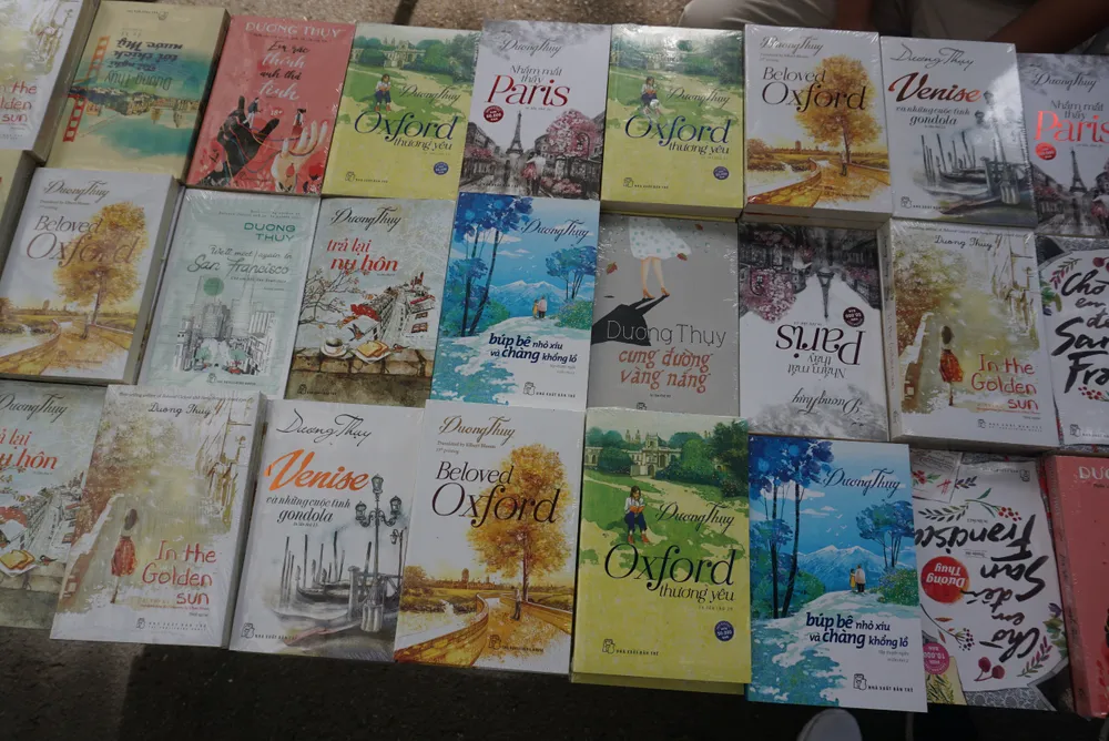 Nhà văn Dương Thụy chia sẻ về tình yêu không biên giới ảnh 1