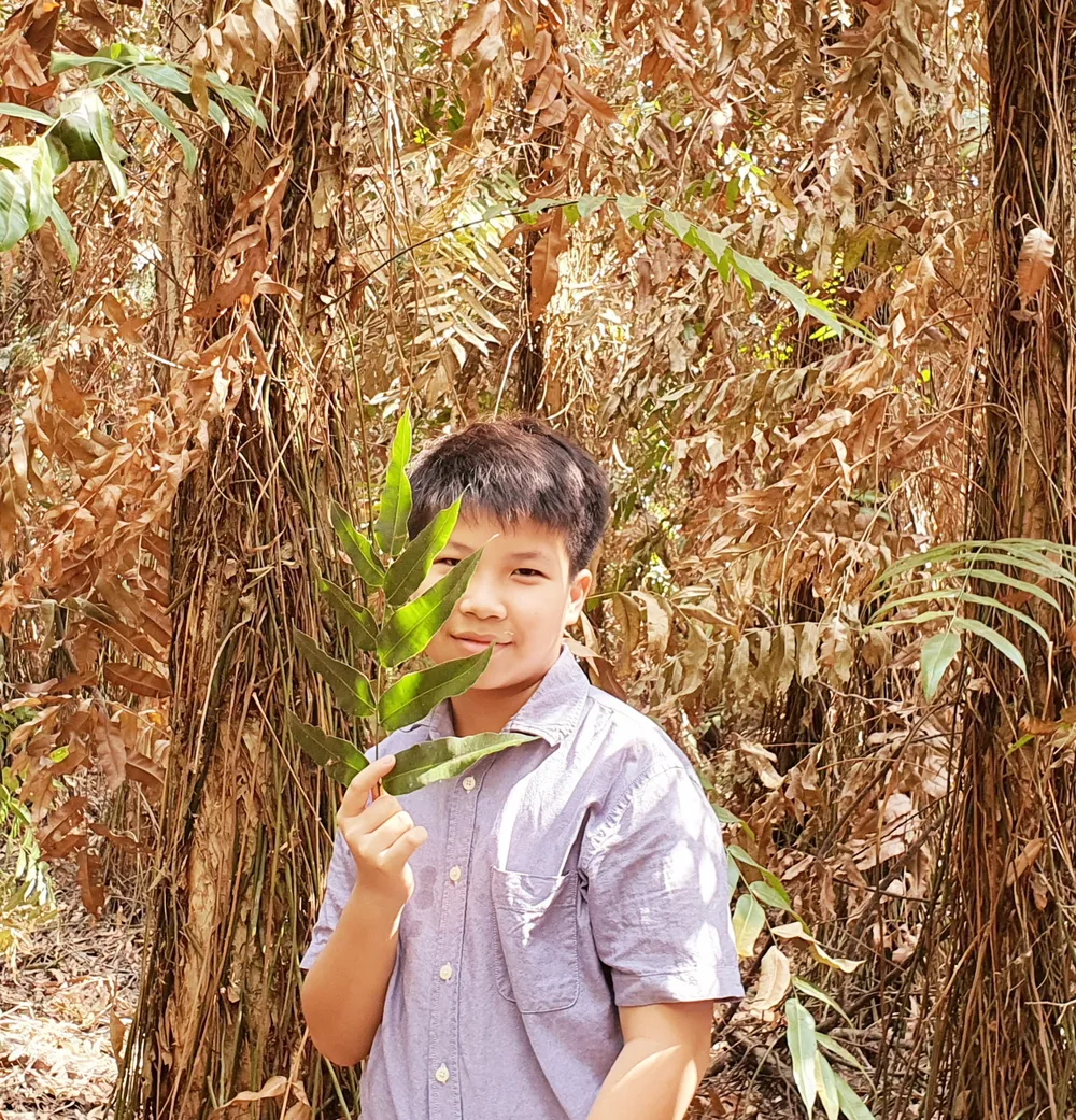 Con trai nhà văn Nguyễn Ngọc Tư ra mắt sách ở tuổi 13  ảnh 2