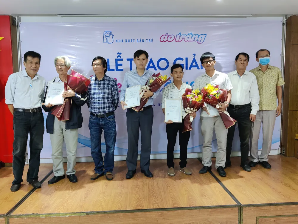 Mạch nguồn lục bát từ một cuộc thi  ảnh 1