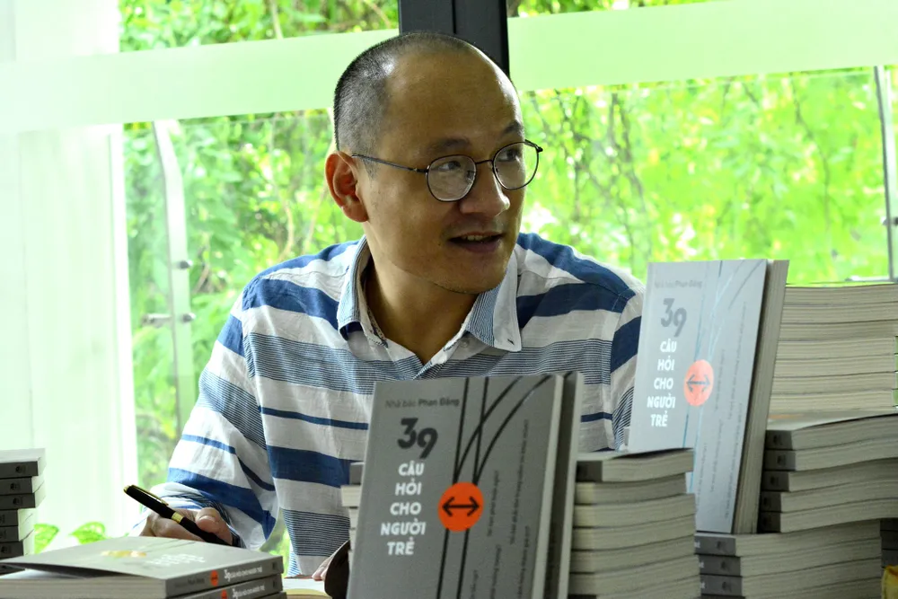  Những câu hỏi cho người trẻ đến từ một nhà báo  ảnh 2