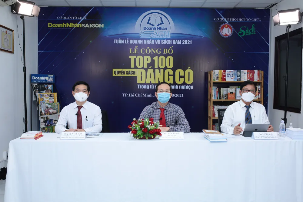 Công bố “Top 100 quyển sách đáng có trong tủ sách doanh nghiệp”  ảnh 1