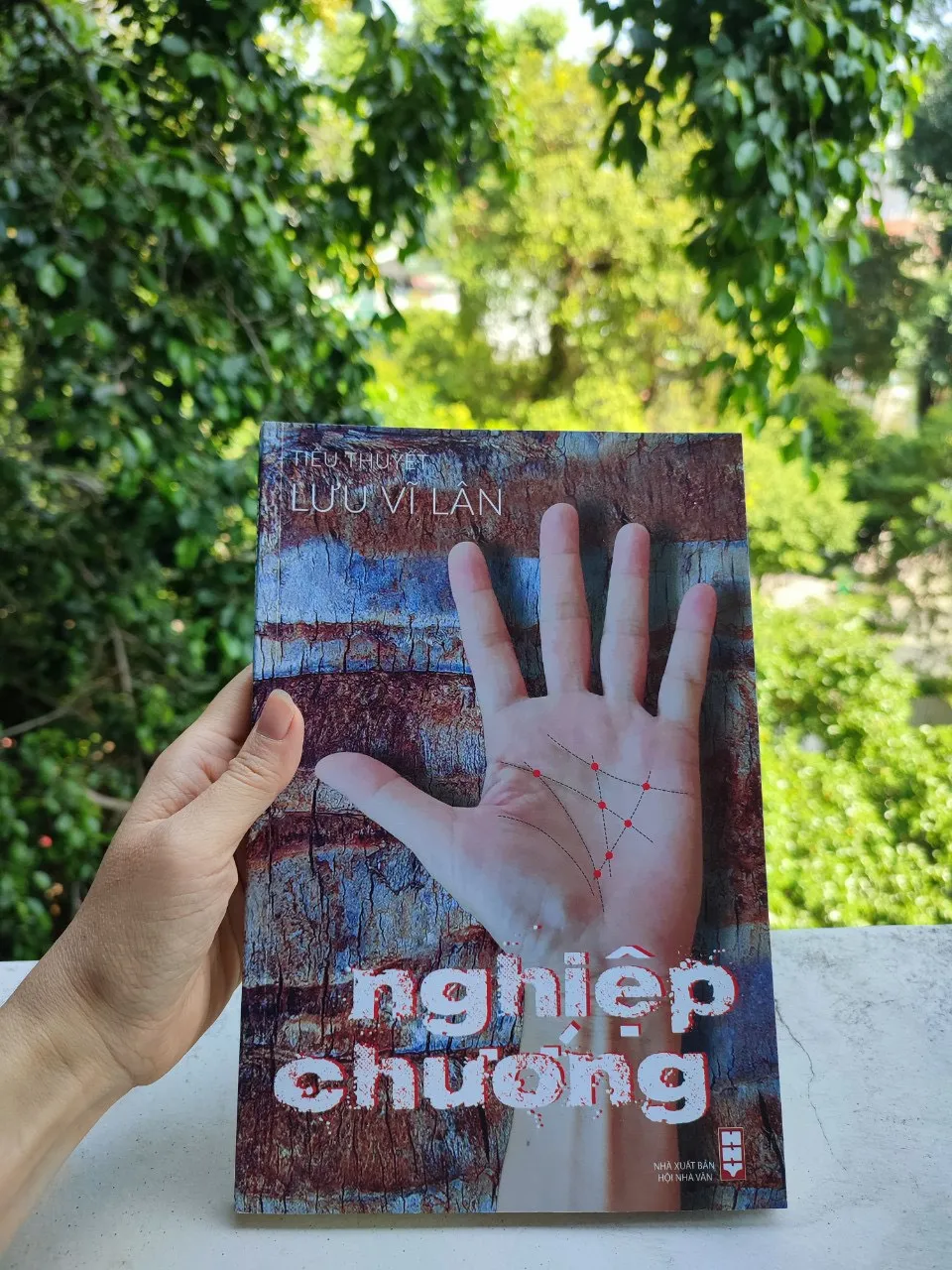 Tiểu thuyết “Nghiệp chướng” đoạt giải thưởng Hội Nhà văn TPHCM năm 2021  ảnh 1