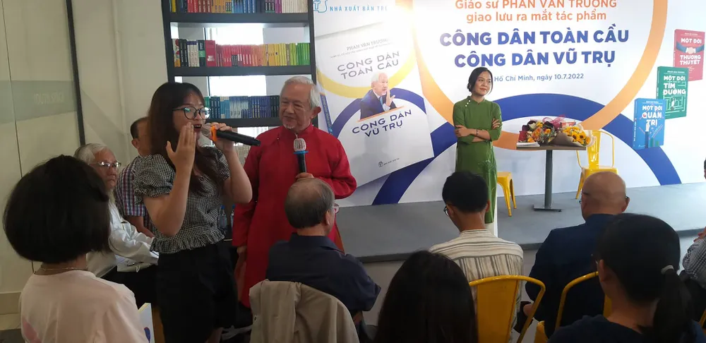 GS Phan Văn Trường: “Cuộc sống lý tưởng nhất là thuận tự nhiên”  ảnh 2