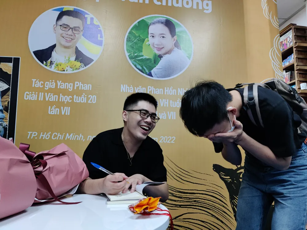 Nhà văn Phan Hồn Nhiên và tác giả Yang Phan truyền cảm hứng cho những người yêu văn chương ảnh 3