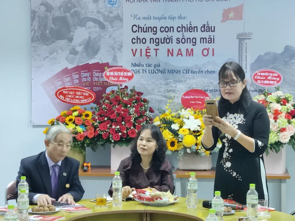 Cuộc hội ngộ ân tình giữa những người đồng đội ảnh 1