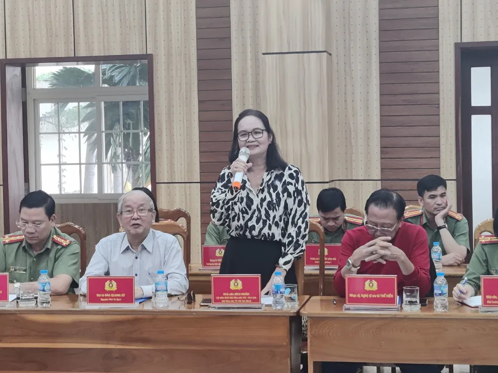 Tổ chức cuộc thi sáng tác văn học nghệ thuật “Hình tượng người chiến sĩ Cảnh vệ CAND” ảnh 2