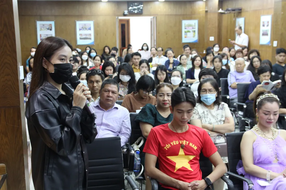 “Hạnh phúc không mọc trên cây” và “đơn thuốc sách” của TS Trần Hữu Đức ảnh 2