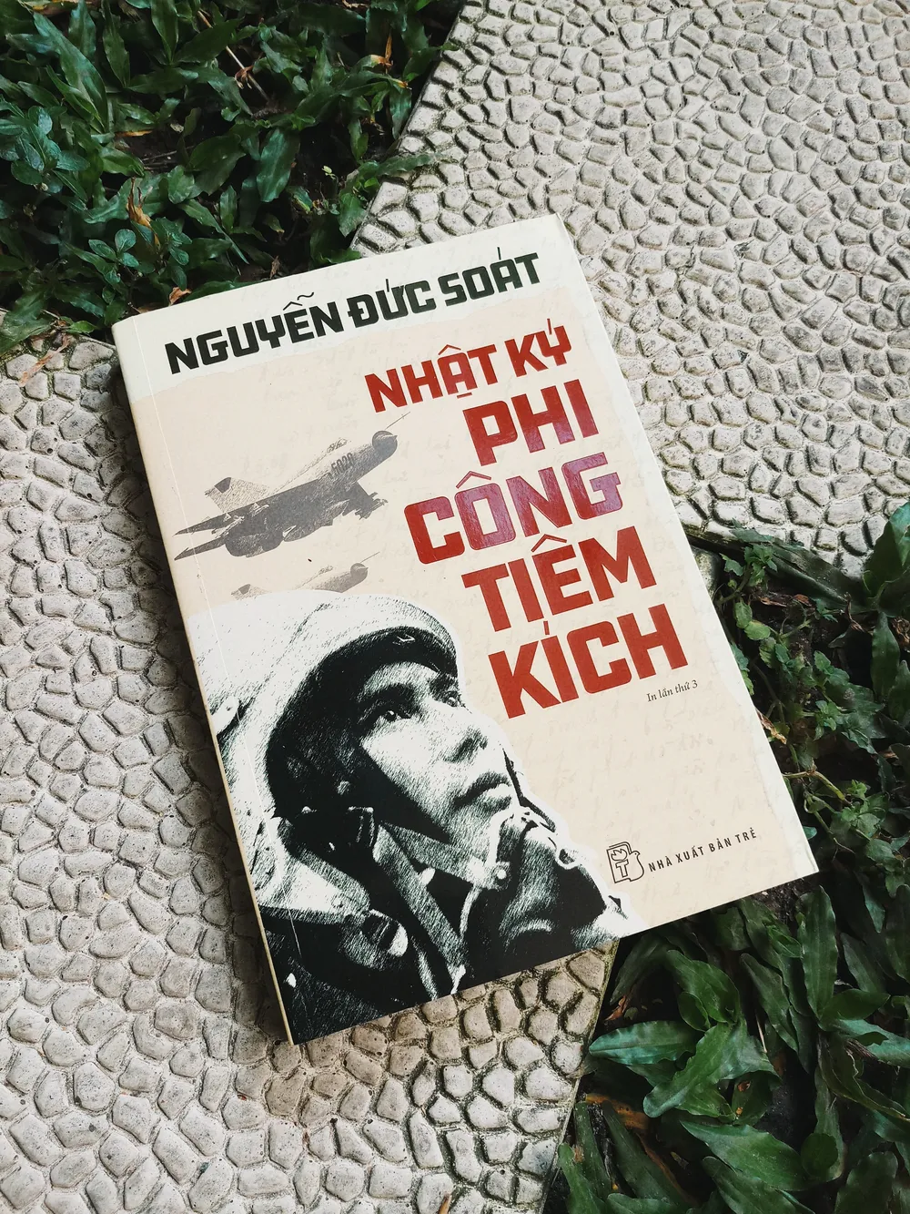Ra mắt bộ sách kỷ niệm 50 năm chiến thắng “Hà Nội - Điện Biên Phủ trên không” ảnh 4