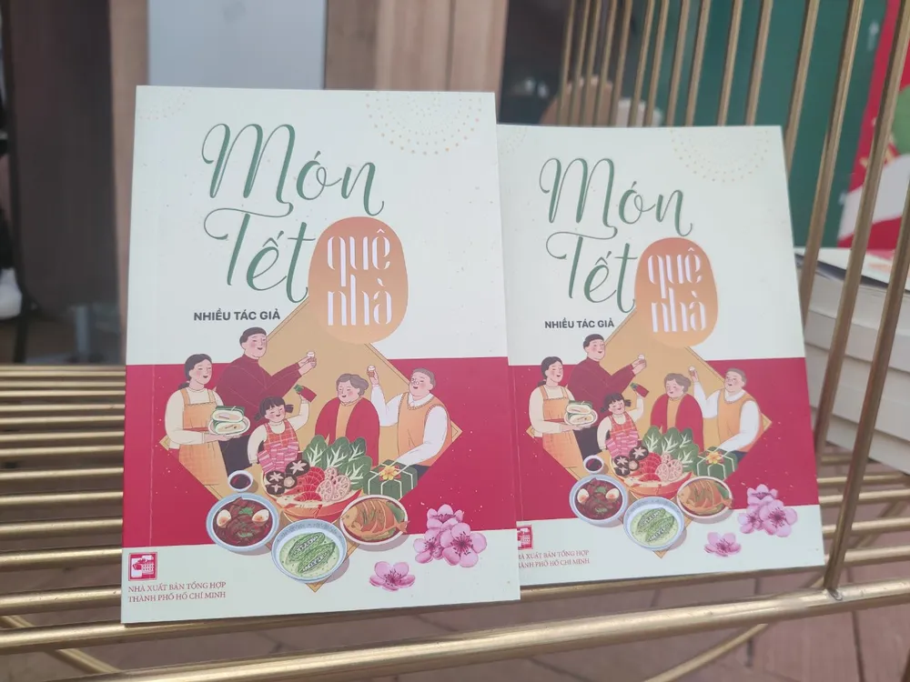 Ấn phẩm "Món Tết quê nhà" tập hợp những bài viết xuất sắc từ cuộc thi