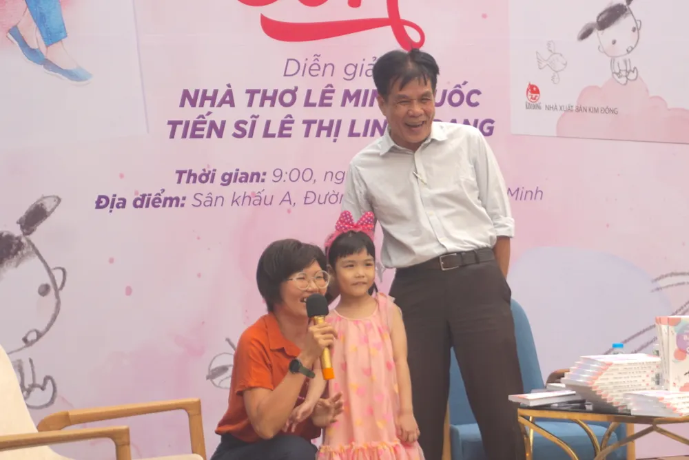 Gia đình nhỏ của nhà thơ Lê Minh Quốc Gia đình nhỏ của nhà thơ Lê Minh Quốc