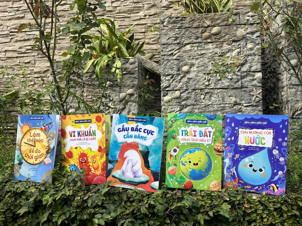 Bộ sách "Hành trình khám phá"