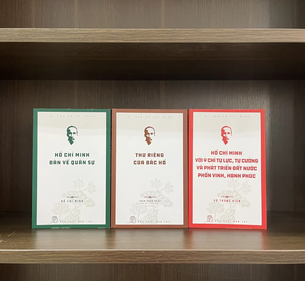 Bộ sách "Di sản Hồ Chí Minh" được bổ sung thêm ba tựa sách mới