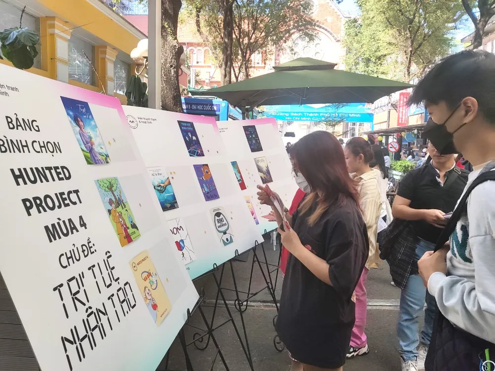 Bạn đọc hào hứng "chấm điểm" cho các tác phẩm