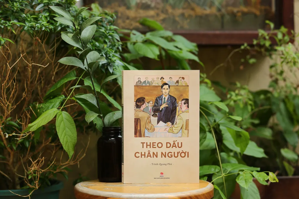 Theo dau chan nguoi.JPG