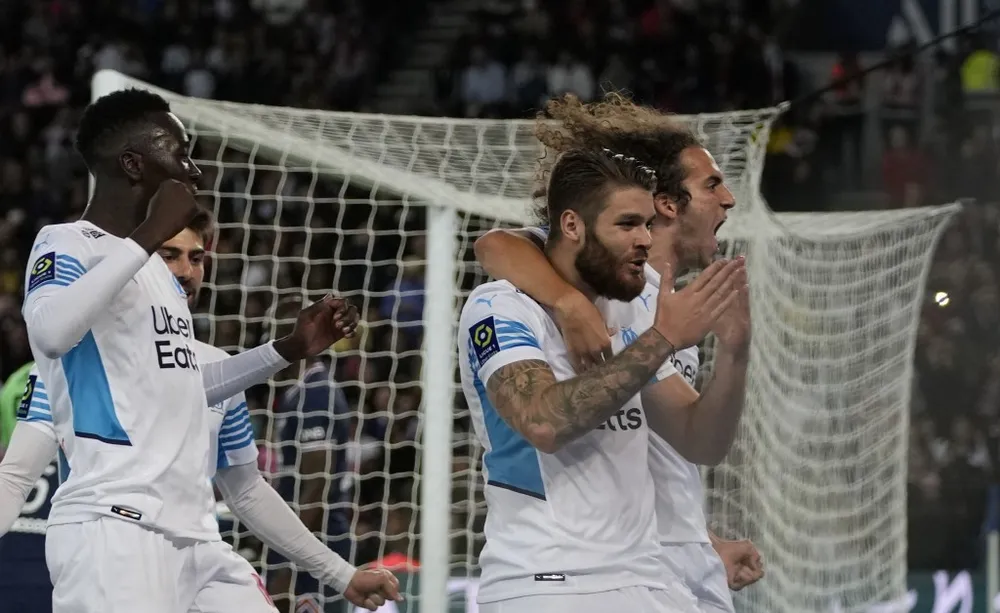 Thắng trận Siêu kinh điển, PSG chờ ngày lên ngôi ảnh 2