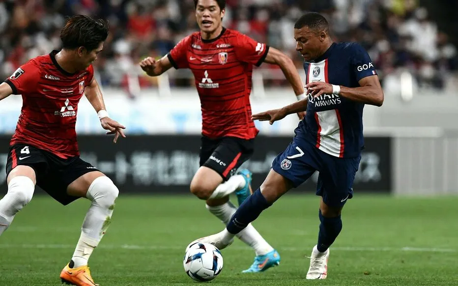 Mbappe 'quyến rũ' khán giả Nhật Bản ảnh 1