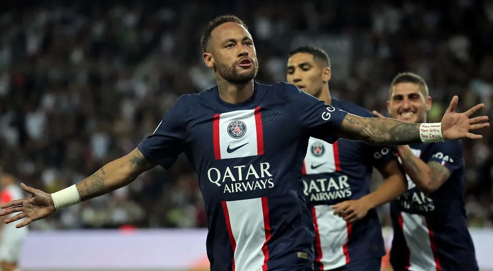 PSG đại thắng nhưng Mbappe chưa được vui lắm ảnh 1