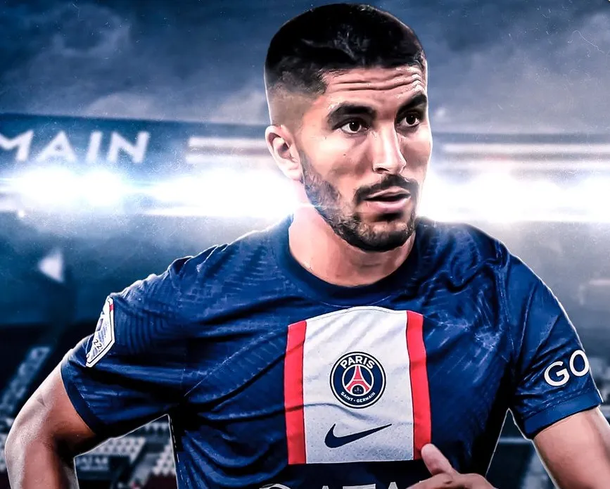 Carlos Soler gia nhập PSG