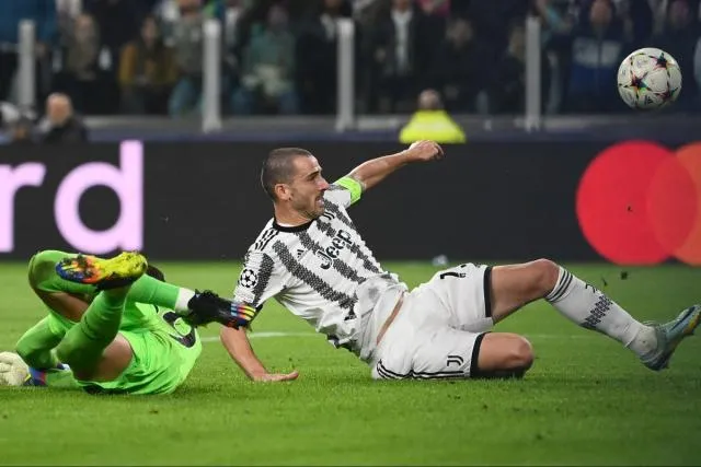 PSG mất ngôi đầu đúng như HLV Galtier từng lo sợ ảnh 1