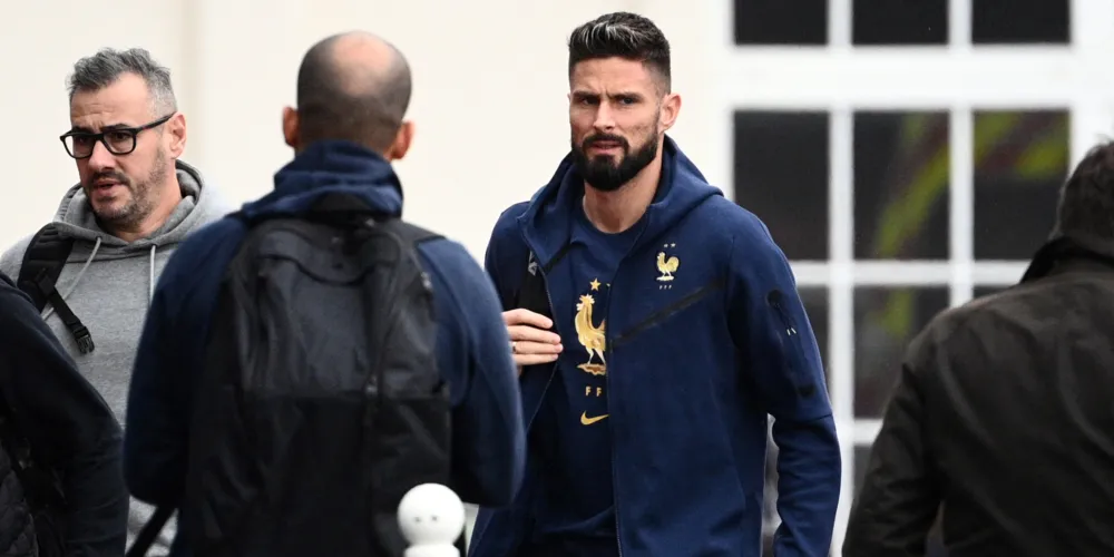 World Cup 2022 - Sàn diễn thời trang của làng túc cầu ảnh 2