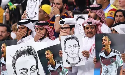 Mesut Ozil bất ngờ xuất hiện tại World Cup 2022 ảnh 1