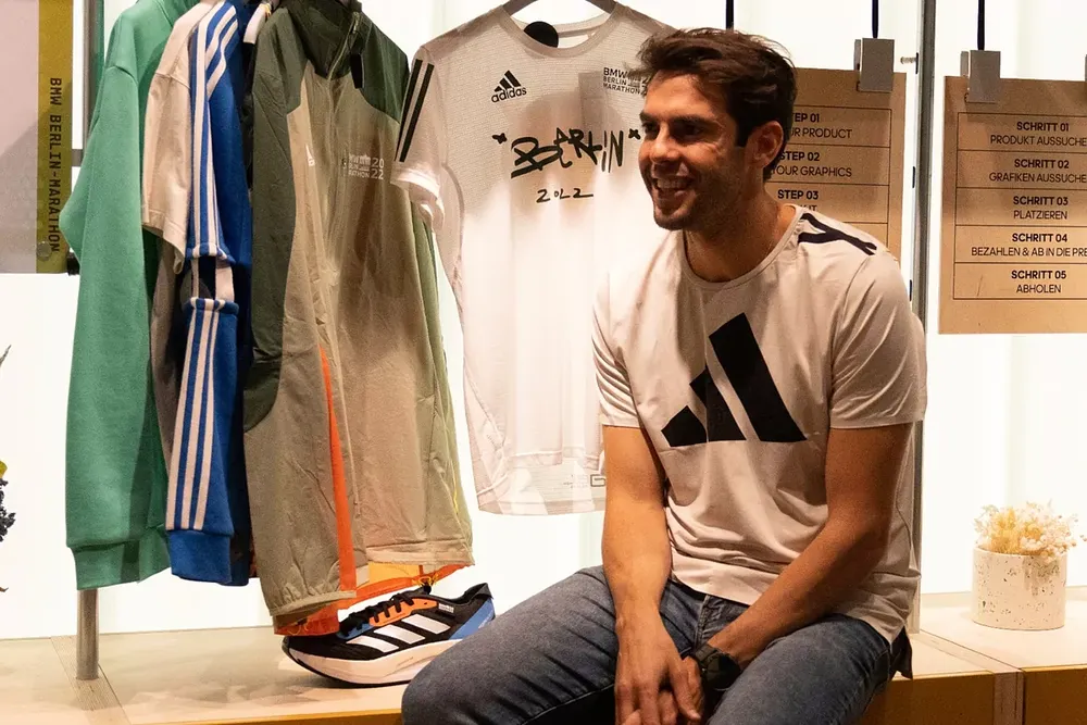 Huyền thoại Kaka xuất hiện rạng ngời trong chiến thắng Thụy Sỹ của tuyển Brazil ảnh 5