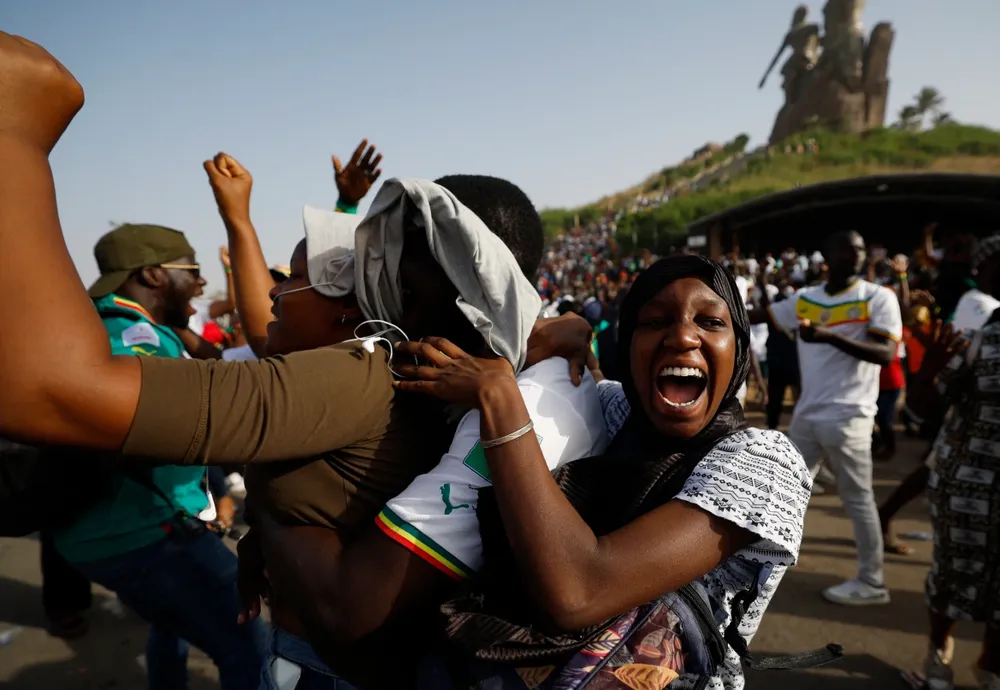 Người Senegal ăn mừng không ngớt sau chiến tích lịch sử ảnh 6