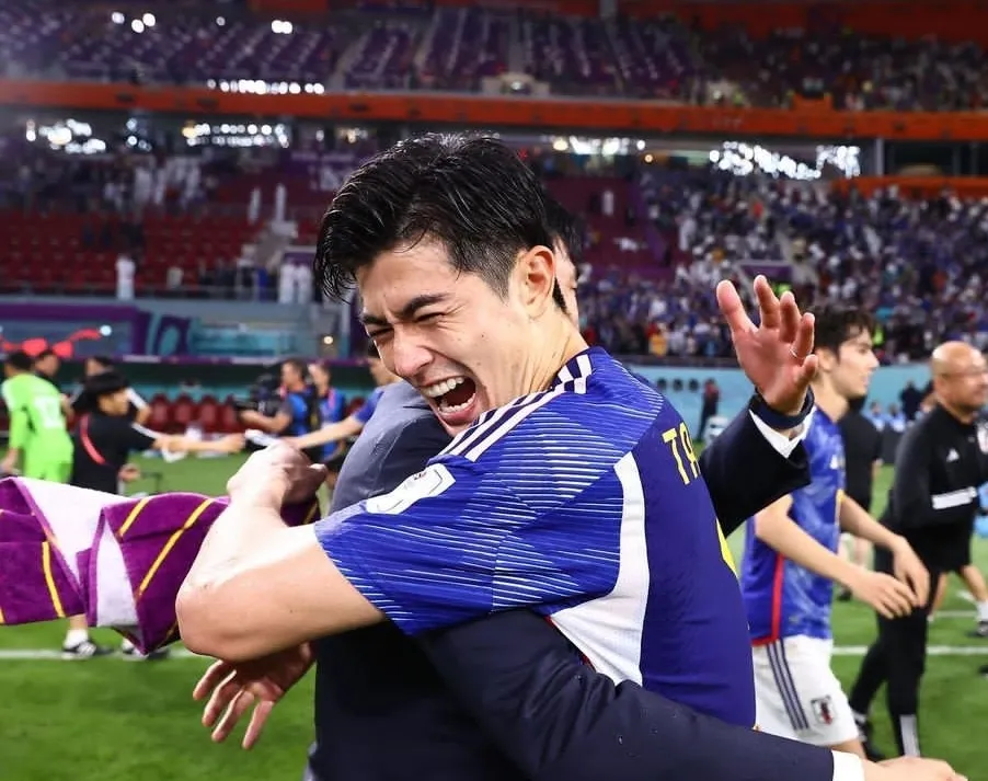 Tuyển thủ Nhật Bản gây sốt vì quá đẹp trai ảnh 3