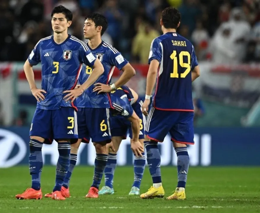 Tuyển thủ Nhật Bản gây sốt vì quá đẹp trai ảnh 2