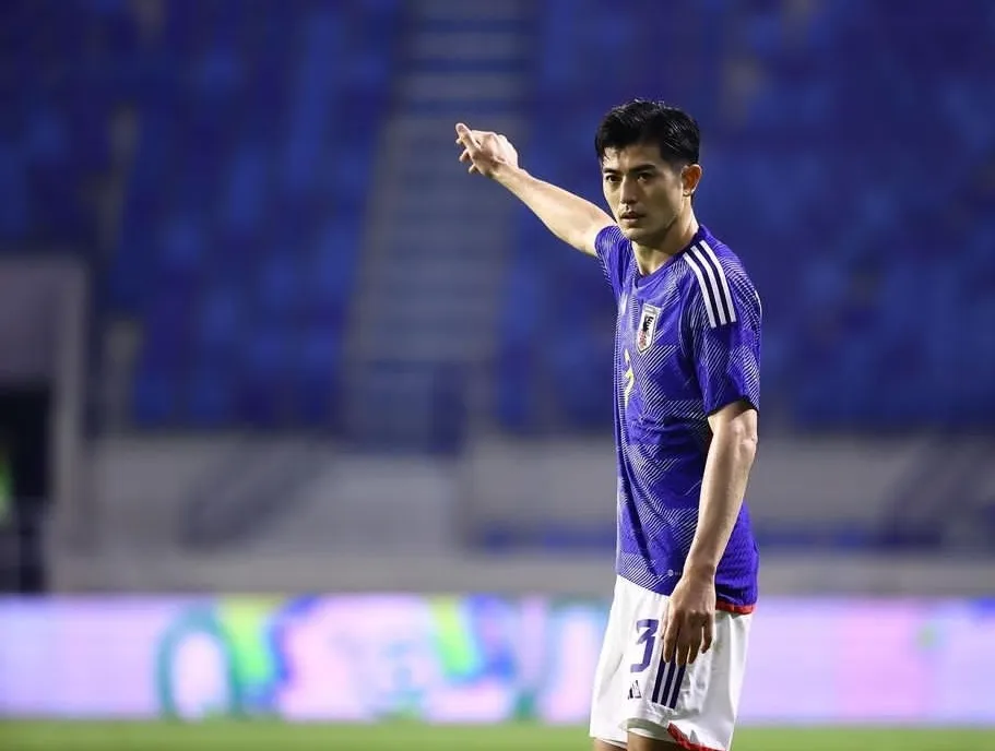 Tuyển thủ Nhật Bản gây sốt vì quá đẹp trai ảnh 7