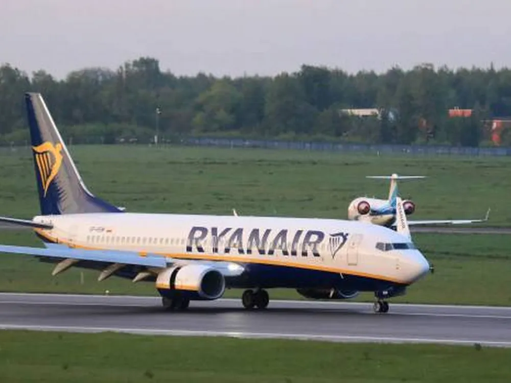 Hãng hàng không lên tiếng xin lỗi tuyển Đức và Bỉ sau trò đùa kém duyên ảnh 1