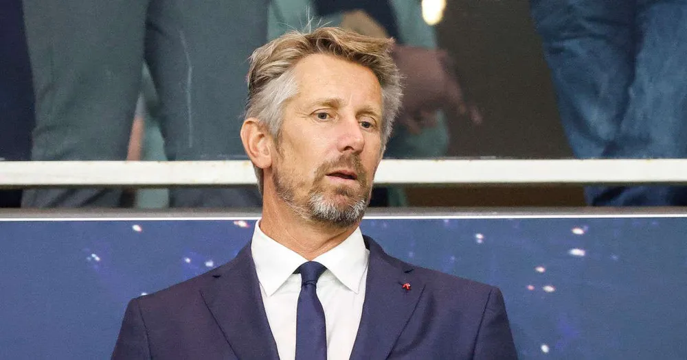 'van der Sar mới' đổi đời nhờ World Cup 2022 ảnh 7
