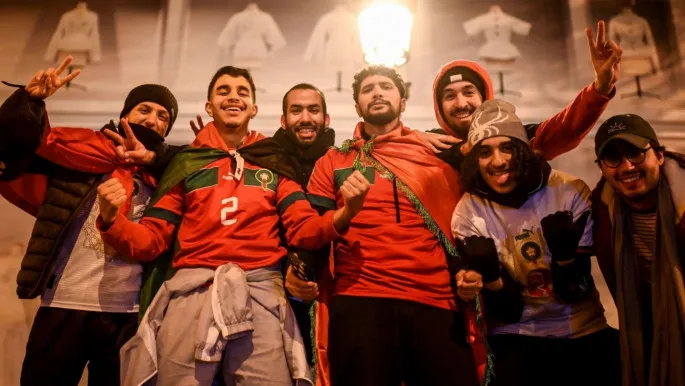 Morocco mang 'biển người' đối đầu tuyển Pháp ảnh 2