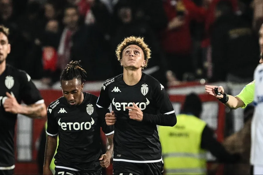 Tài năng trẻ Ben Seghir tỏa sáng giúp Monaco giành 3 điểm